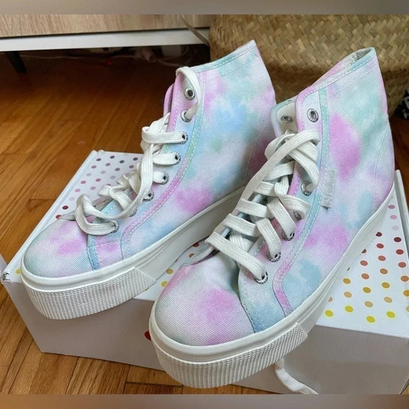 NWT Superga 2705 Hi Top Print Sneaker in Pastel TieDye, Size 39 - Picture 1 of 7